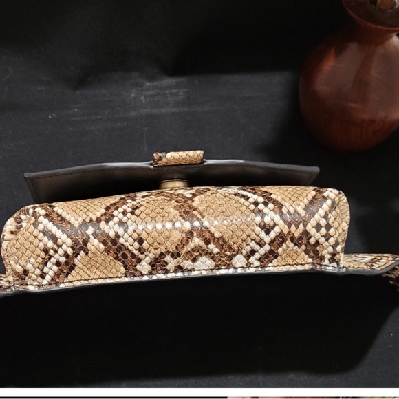 MANGO | MNG  by Mango Reptile Effect Belt Bag NWOT - Picture 8 of 10